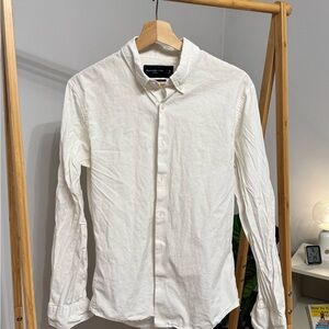 Abercrombie & Fitch Cream Slim-Fit Long-Sleeve Button-Down Shirt